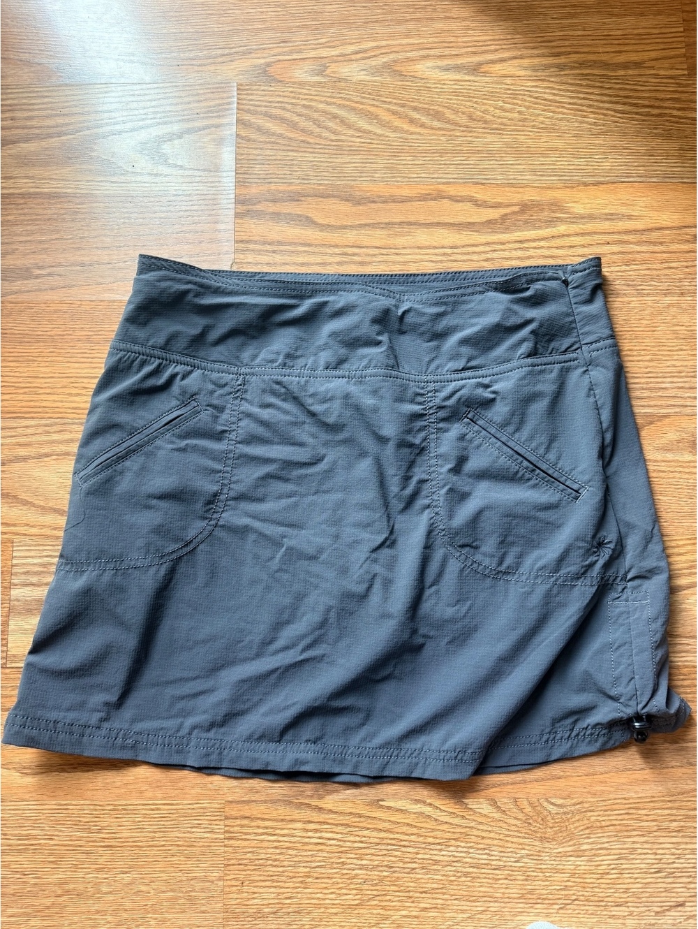 Athleta Rip Stop Skort Asphalt Gray Hiking Travel Utility Skirt Shorts